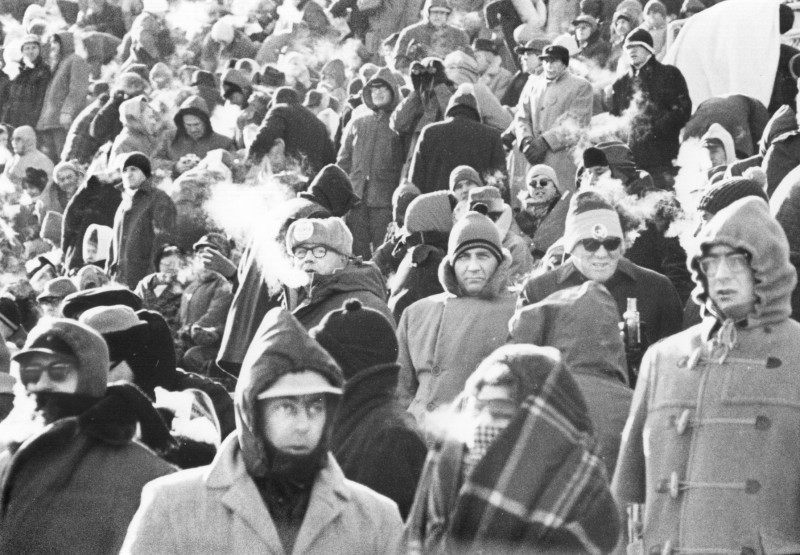 Cold fans, cold stands